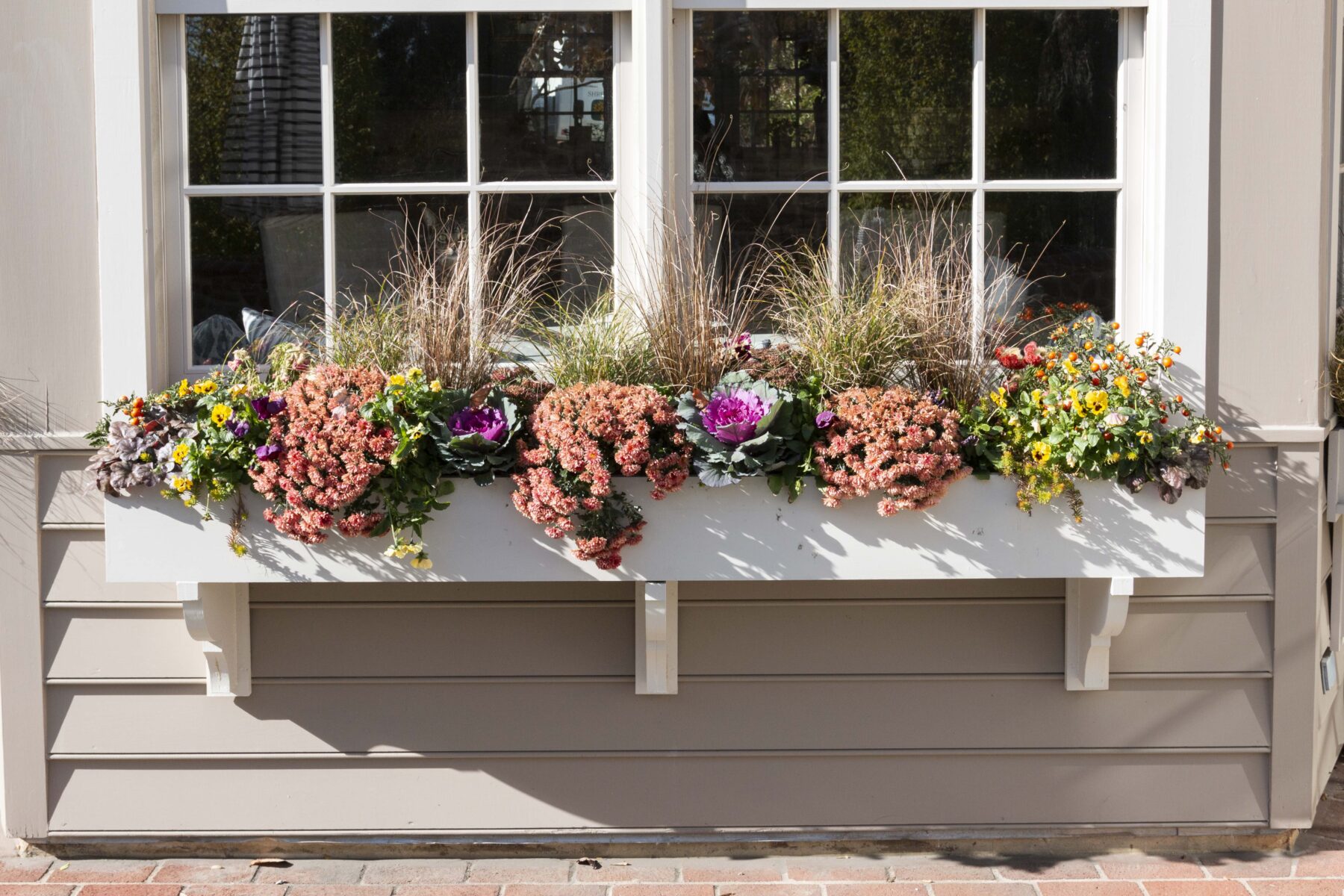 What is Enliven’s Seasonal Planter Subscription?